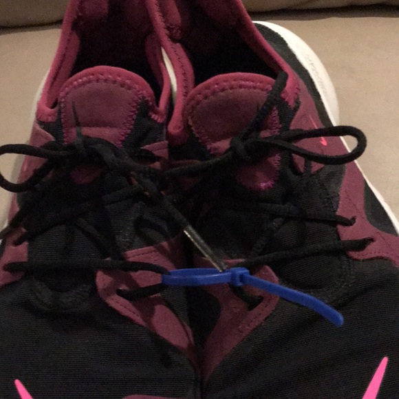 Nike free shoes - Picture 2 of 10